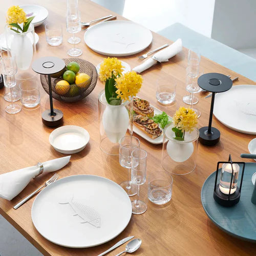 Bezprzewodowa LED lampa stołowa