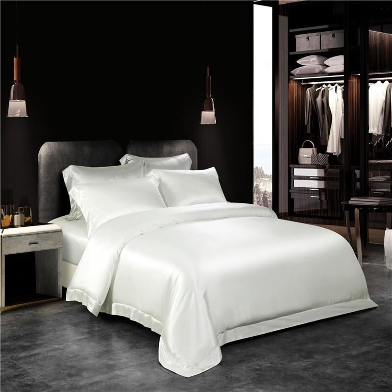 White 25 Momme Mulberry Silk Pillowcases (Set of 2)