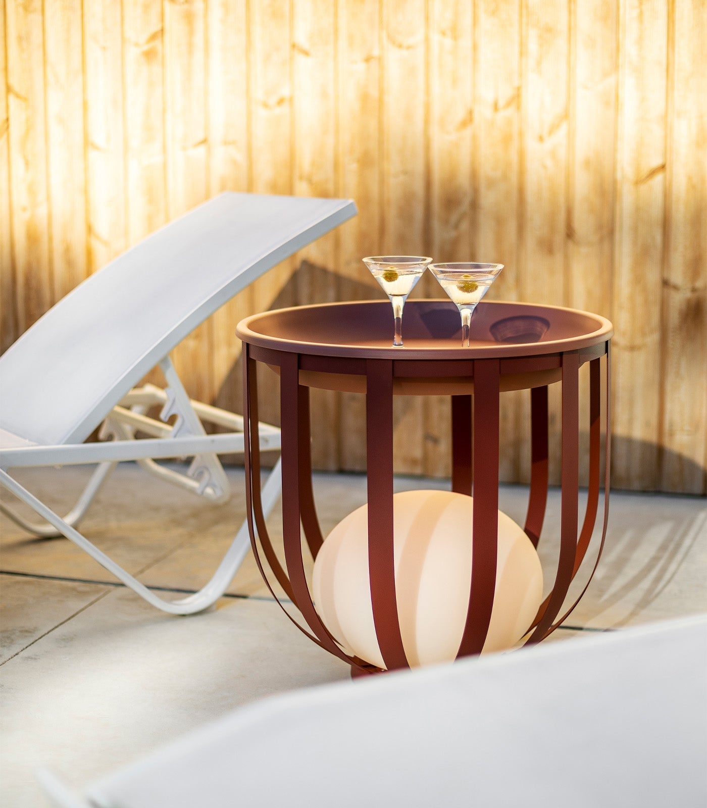 LED Outdoor Flower Lamp | Waterproof Garden Lights | Elegant Outside Light Fixture | Energy Efficient Outdoor Lights | Stylish Patio Lighting - Zardee 1