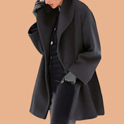 Chic Oversized Winter Coat for Women with Elegant Wide Collar 4