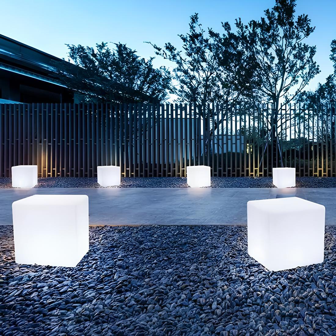 Outdoor Solar Lights | Modern Garden Light | Weather-Resistant LED Fixture | USB Rechargeable Outdoor Wall Light | Stylish Patio Lighting - Zardee 2
