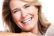 FlexiSmile Dentures with Natural White Lenses for a Comfortable and Elegant Smile 7