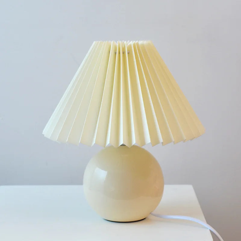 Pleated Vintage Lamp