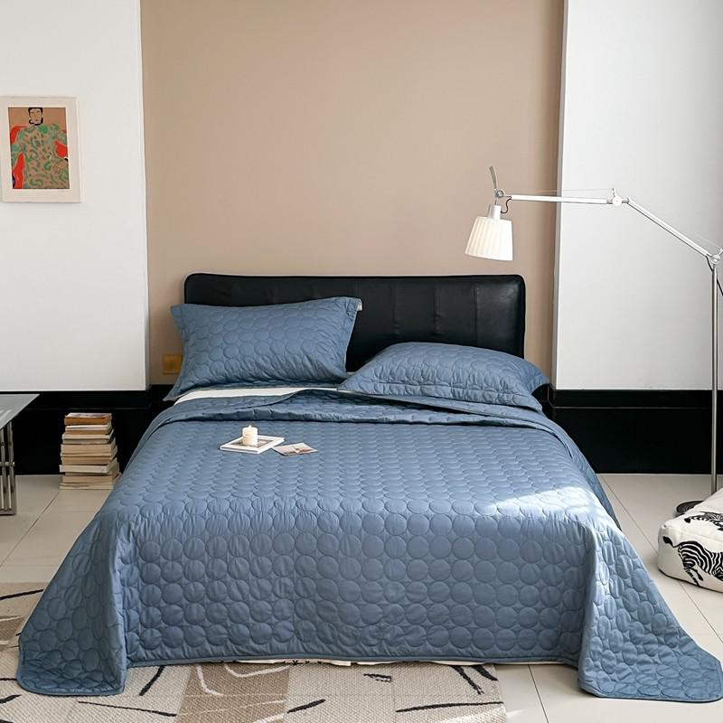 Circle Serenity Bedspread Set
