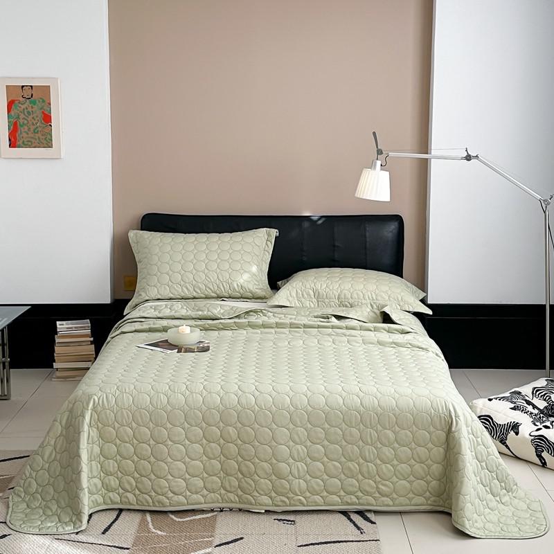 Circle Serenity Bedspread Set