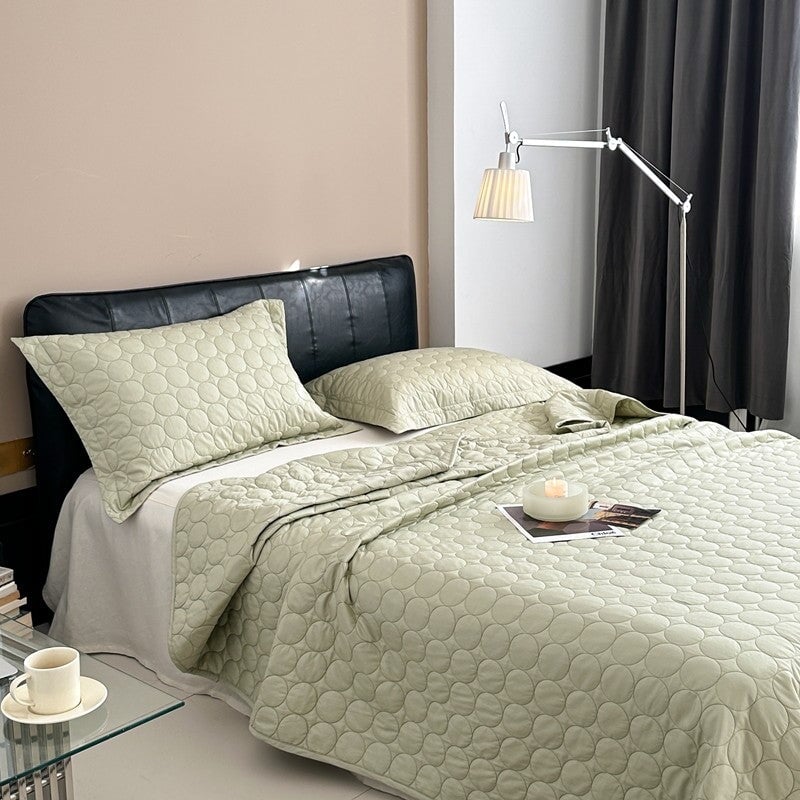 Circle Serenity Bedspread Set