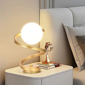 Dimmable Globe Lamp