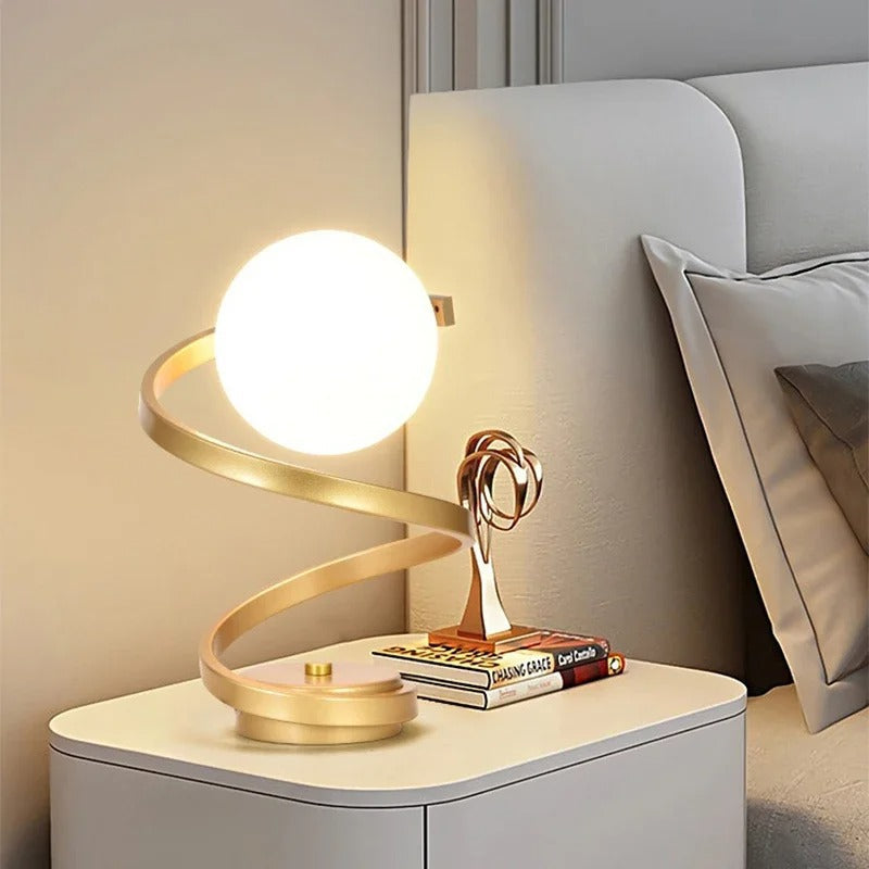 Dimmable Globe Lamp